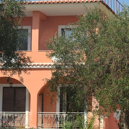 بيراما Elaia Resorts الغرفة الصورة