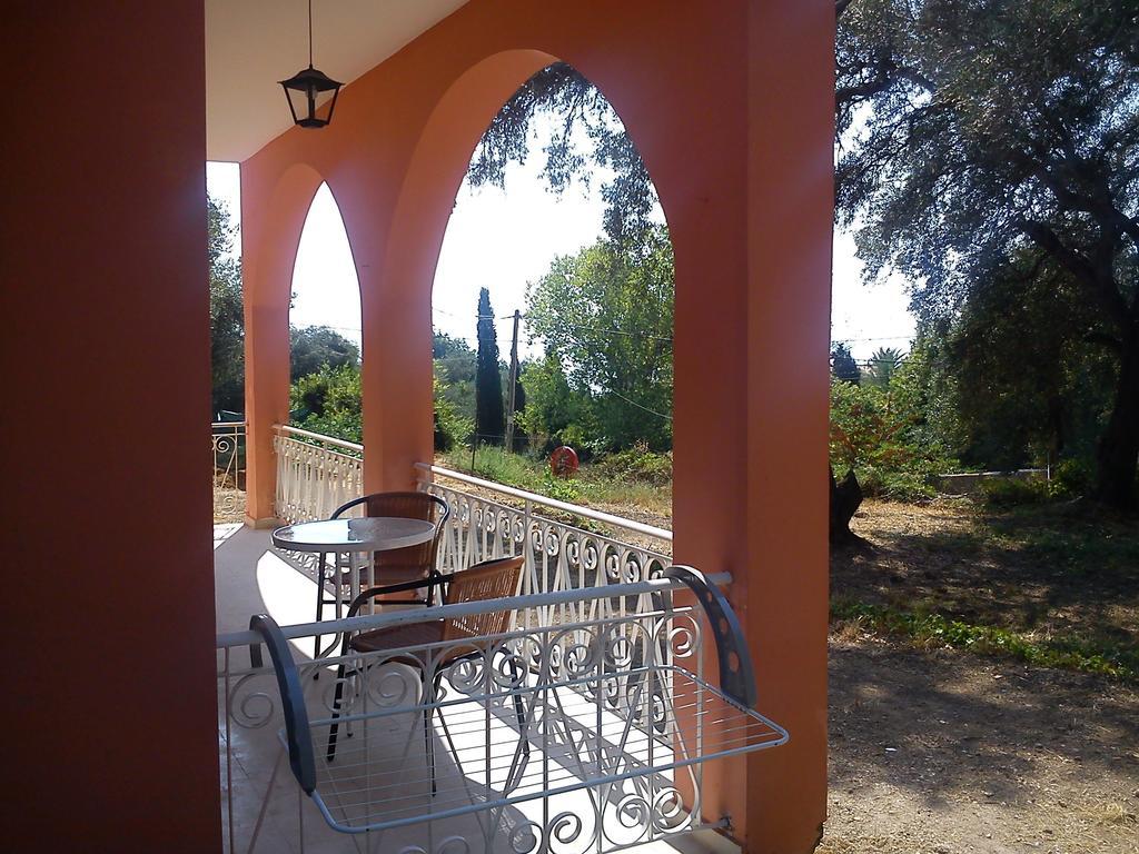 بيراما Elaia Resorts الغرفة الصورة
